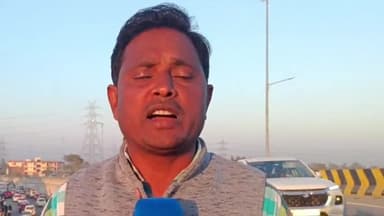 प्रयागराज: प्रयागराज के संगम तट पर लगातार उमड़ रहा आस्था का जनसैलाब, राजमार्गों पर वाहनों की लंबी कतारें