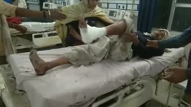 हमीरगढ़: चित्तौड़ रोड के समीप टेंपो अनियंत्रित होकर पलटा, चालक घायल होकर जिला अस्पताल में भर्ती