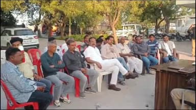 रामगंजमण्डी: चेचट थाने में आगामी त्योहारों को लेकर CLG व शांति समिति सदस्यों की बैठक, जाम की समस्या से निजात दिलाने की उठाई गई मांग