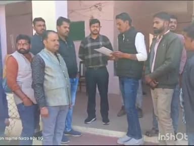 बल्देवगढ़: OBC महासभा ने विभिन्न मांगों को लेकर बल्देवगढ़ में कलेक्टर के नाम तहसीलदार को दिया ज्ञापन