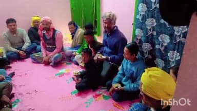 जगदीशपुर: दुलौर में किताबुद्दीन के घर पहुंचे राजद युवा जिला उपाध्यक्ष उपेंद्र कुमार, दी शबे बरात पर्व की बधाई