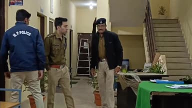 बासोदा: पुलिस अधीक्षक ने बीती देर रात शहर थाने का किया निरीक्षण, सतर्क रहने के दिए निर्देश