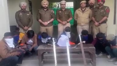 ਫਿਲੌਰ: ਰੇਲਵੇ ਰੋਡ ਵਿਖੇ ਹੋਈ ਹਿੰਸਕ ਝੜਪ ਦੇ ਵਿੱਚ ਪੁਲਿਸ ਨੇ 11 ਮੁਲਜ਼ਮਾਂ ਨੂੰ ਕੀਤਾ ਗ੍ਰਿਫਤਾਰ, ਇੱਕ ਦੇਸੀ ਪਿਸਤੌਲ ਅਤੇ ਜਿੰਦ ਕਾਰਤੂਸ ਕੀਤਾ ਬਰਾਮਦ