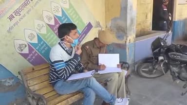 राजाखेड़ा: राजाखेड़ा के गांव झम्मन की मढै़या में एक 35 वर्षीय युवक ने फंदा लगाकर दी जान, आत्महत्या के कारणों की जांच में जुटी पुलिस