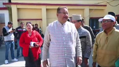 देहरादून: कैबिनेट मंत्री गणेश जोशी ने गढ़ी कैंट में गोर्खाली सुधार सभा में निर्माणाधीन कार्यों का किया स्थलीय निरीक्षण