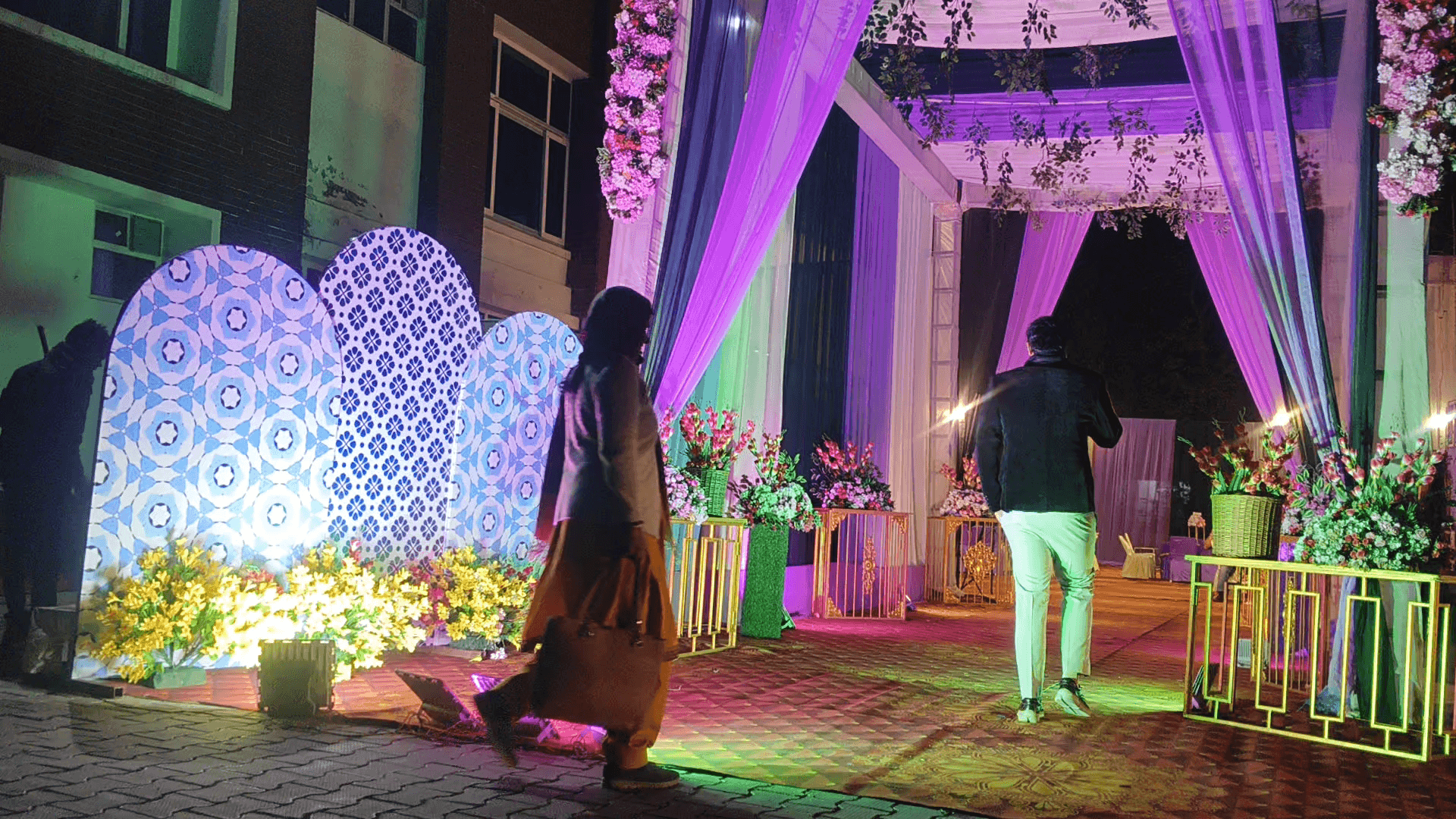 mokesh saini tent and caterers servise 
Chandigarh Hariyana punja zirakpur
