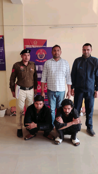 फरीदाबाद: क्रेडिट कार्ड लिमिट बढ़ाने के नाम पर साइबर फ्रॉड, 2 आरोपी गिरफ्तार