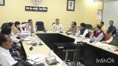 त्योंदा: सीएम हेल्पलाइन शिकायतों का समयबद्ध निराकरण सुनिश्चित करने के लिए कलेक्टर ने अधिकारियों को निर्देश दिए