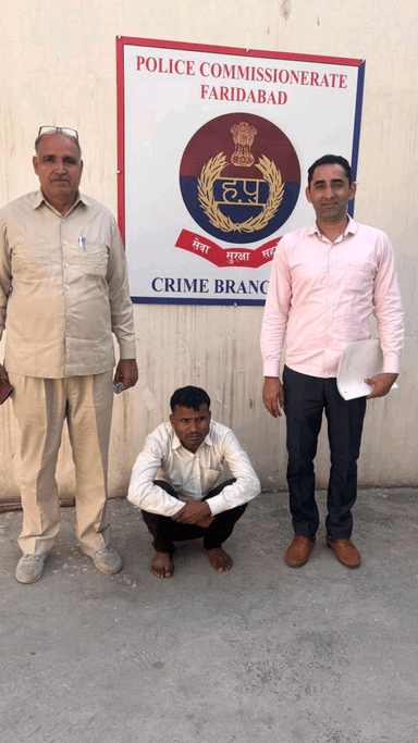 फरीदाबाद: फरीदाबाद पुलिस ने नशा तस्करी के खिलाफ कार्रवाई करते हुए 8 किलो 296 ग्राम गांजा और एक आरोपी को गिरफ्तार किया