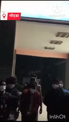 गौतम बुद्ध नगर: ईकोटेक-1 क्षेत्र में विशेष अभियान चलाकर सार्वजनिक स्थानों पर शराब पीने वाले 12 लोगों को पुलिस ने किया गिरफ्तार