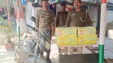 मोतिहारी: मोतीहारी पुलिस ने जिले के विभिन्न स्थानों से देसी, नेपाली और विदेशी शराब के साथ एक तस्कर को किया गिरफ्तार