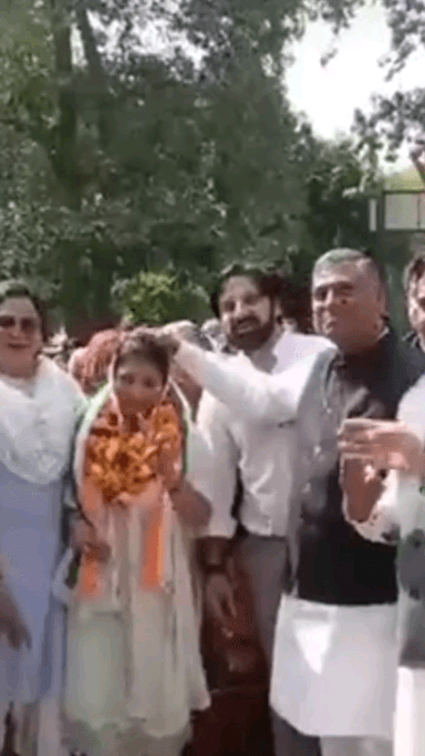 फरीदाबाद: फरीदाबाद मेयर के नामांकन में पहुंचे प्रदेश अध्यक्ष उदयभान