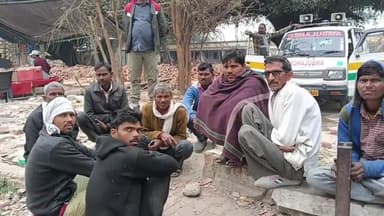 कोल: आधौन के निकट बाइक के नीचे दबकर महिला की मौत, पुलिस ने शव का कराया पोस्टमार्टम