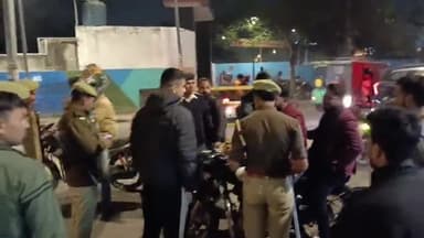 कोल: तस्वीर महल पर बिना वर्दी SP सिटी को युवक ने स्टाफ का दिखाया रौब, पुलिस ने 1 घंटे जांच के बाद छोड़ा