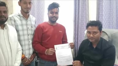 पीरटांड: एबीवीपी प्रतिनिधिमंडल ने डीईओ कार्यालय में दसवीं विज्ञान और हिंदी की परीक्षा रद्द करने का ज्ञापन सौंपा