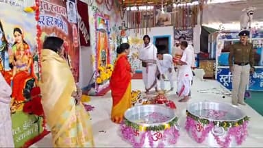 इंदौर: केंद्रीय जेल के कैदियों को इंदौर में नहलाया गया गंगाजल से ताकि कुंभ के सहभागी बन सकें