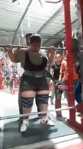 *राजस्थान,,

बीकानेर में पावरलिफ्टर याष्टिका आचार्य (उम्र 17 साल) की जिम में मौत हो गई

270 किलो वजन उठाते वक्त रॉड गिरन