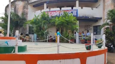 कुडू: गीतिलगढ़ के समीप पुलिस ने अवैध बालू से लदे 1 ट्रैक्टर जब्त किया,  अवैध बालू खनन बर्दाश्त नहीं होगा: जिला खनन पदाधिकारी