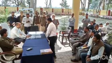 तुलसीपुर: कोतवाली गैसड़ी में आयोजित थाना समाधान दिवस, जिलाधिकारी और पुलिस अधीक्षक ने सुनी पीड़ितों की फरियाद