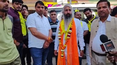 फरीदाबाद (खबर) वार्ड 11 के मजबूत निर्दलीय उम्मीदवार रितू पंकज शर्मा 
खबर जड़ से KHABAR JAD SE