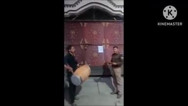 देहरादून: दून पुलिस ने ढोल बजाकर नशा तस्कर की खोली पोल