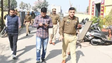 रामपुर: जिलाधिकारी और पुलिस अधीक्षक ने यूपी बोर्ड परीक्षा-2025 के दृष्टिगत परीक्षा केन्द्रों का आकस्मिक निरीक्षण किया