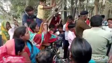 बखरी: बखरी के रामपुर में लोन देने के नाम पर महिलाओं के साथ धोखाधड़ी, कंपनी के दफ्तर में तोड़फोड़