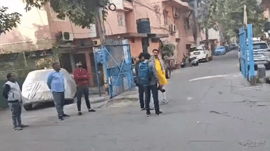 करावल नगर: कपिल मिश्रा ने मयूर विहार फेज 1 में दिल्ली भाजपा प्रदेश अध्यक्ष वीरेंद्र सचदेवा से मुलाकात की