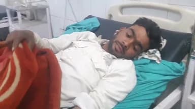 रामपुर: मुरादाबाद जीरो पॉइंट के पास दो बाइकों की टक्कर, एक महिला समेत चार घायल, तीन को रामपुर के जिला अस्पताल में भर्ती किया गया