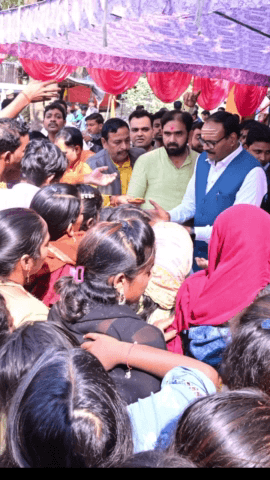 मोहनलालगंज: महाशिवरात्रि पर उपमुख्यमंत्री बृजेश पाठक कालेवीर बाबा मंदिर पहुंचे, हजारों श्रद्धालुओं ने भंडारे में लिया हिस्सा