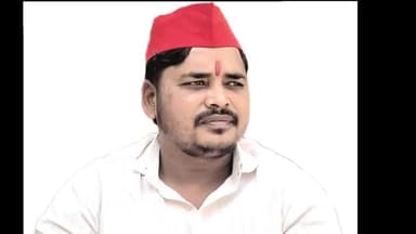 गोंडा: समाजवादी पार्टी के दो पदाधिकारी पार्टी से निष्कासित, पूर्व CM अखिलेश यादव के खिलाफ सोशल मीडिया पर की थी अभद्र टिप्पणी