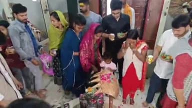 बरेली: नाथ नगरी बरेली के विभिन्न शिव मंदिरों में महाशिवरात्रि पर श्रद्धालुओं की उमड़ी भारी भीड़