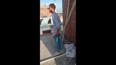 कोल: नगला पटवारी में युवक ने दहशत फैलाने के इरादे से तमंचे से की फायरिंग, वीडियो सोशल मीडिया पर वायरल हुआ