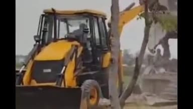 कोसली: रेवाड़ी के कोसली क्षेत्र में बाईपास पर डीटीपी का चला पीला पंजा