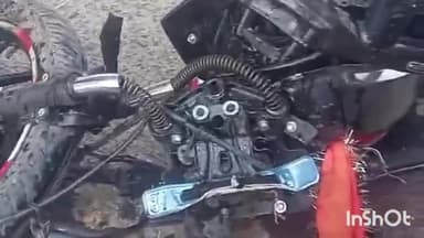 जमुई: भिमाइन गांव के पास पिकअप वाहन की टक्कर से बाइक सवार दो युवक घायल, जमुई के निजी क्लिनिक में कराया गया भर्ती