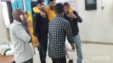 सासाराम: सासाराम के पुराने जीटी रोड पर बाइक से गिरकर एक व्यक्ति गंभीर रूप से हुआ जख्मी