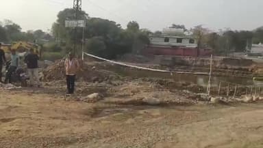 गिर्वा: कलेक्टर ने पारस तिराहे पर फ्लाईओवर निर्माण कार्य और शहर के विभिन्न कार्यों का किया निरीक्षण, दिए आवश्यक दिशा-निर्देश