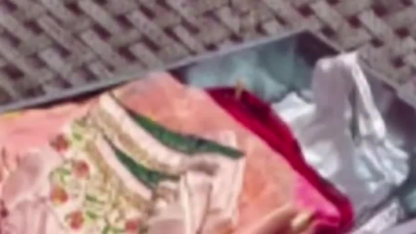 असंध: असंध में परिवार के बाहर जाने पर चोरों ने घर से नकदी और गहने चुराए