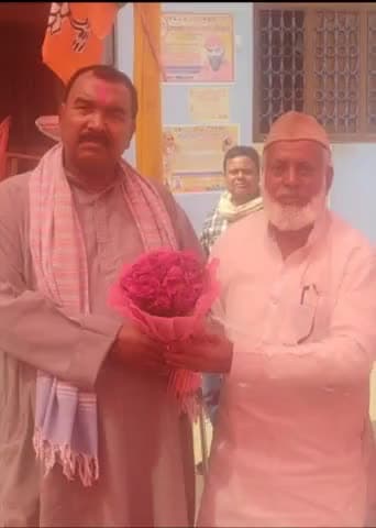 बिहार सरकार में मंत्री पद की शपथ लेने के उपरांत आज माननीय आपदा प्रबंधन  मंत्री श्री Vijay Kumar Mandal जी से  उनके आवास पर मिलकर हार्दिक बधाई एवं शुभकामनाएं दीं। 
#BhartiyaJantaParty 
#JPNadda