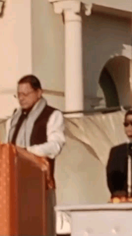 गाज़ियाबाद: इंदिरापुरम में आयोजित उत्तरेणी मकरैणी महोत्सव कार्यक्रम में पहुंचे उत्तराखंड के मुख्यमंत्री पुष्कर सिंह धामी