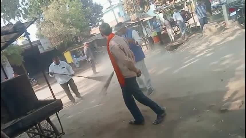 कई महीने के बाद _ खलियारी मे सफाई अभियान चलाया गया 🤣🥲 #खालियारी