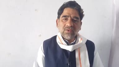 रामपुर: बिलासपुर गेट स्थित आवास पर नगरपालिका अध्यक्ष पति मामून शाह खान ने रमज़ान और होली पर बिजली व्यवस्था सुधार की मांग की