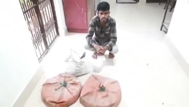 ନନ୍ଦନକାନନ: ରଘୁନାଥପୁର ଜାଲି ଗାଁ ରାସ୍ତାରୁ 105 ଲିଟର ଦେଶୀ ମଦ ଜବତ ଘଟଣା, ଜଣେ ବେପାରୀକୁ ଗିରଫ କଲା ସ୍ଥାନୀୟ ଥାନା ପୋଲିସ