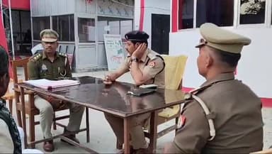 बारा: आगामी होली और रमजान पर्व के मद्देनज़र एसीपी कौंधियारा ने बैठक कर त्योहारों को शांतिपूर्ण ढंग से मनाने की अपील की