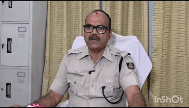 ସମ୍ବଲପୁର ମ୍ୟୁନିସିପାଲଟି: ସମ୍ବଲପୁର ବୁର୍ଲା ପୋଲିସ ଦ୍ୱାରା ହୀରାକୁଦ ରେଳ ଷ୍ଟେସନ ରୁ ଜଣେ ଗିରଫ, ନିଜଅଫିସରେ ପ୍ରତିକ୍ରିୟା ରଖିଲେ ଅଜୟ ମିଶ୍ର,ଅତିରିକ୍ତଏସପି ସମ୍ବଲପୁର