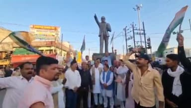 कांग्रेस पार्टी सिंगरौली ने प्रहलाद पटेल का पुतला दहन कर मुर्दाबाद के नारे लगाए !