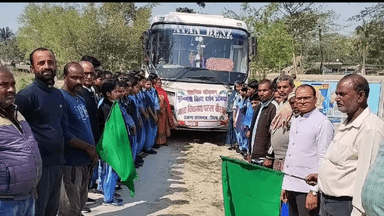 प्रतापगंज: प्रतापगंज के मध्य विद्यालय परसा बीरबल के छात्र-छात्राएं परिभ्रमण पर गए