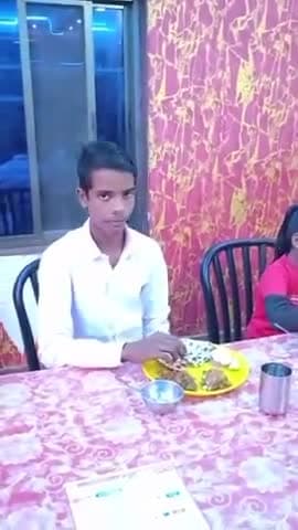 कल दिनांक 7 मार्च को रेस्टोरेंट में बच्चों के साथ स्वादिष्ट भोजन करने का अवसर प्राप्त हुआ। उनकी हंसी, मासूमियत और साथ में बिताए गए खुशनुमा पल दिल को सुकून देने वाले रहे। परिवार के साथ बिताया गया हर लम्हा अनमोल होता हैi