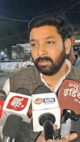 मेरठ: सिविल लाइन क्षेत्र में स्कूटी सवार स्टंटबाजों ने महिला को मारी टक्कर, पैर टूटा, जमकर हुआ हंगामा