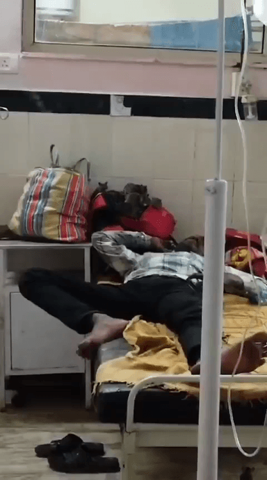 मंडला

 मंडला के जिला अस्पताल में चूहों का आतंक, वीडियो में चूहों का एक पूरा झुंड मरीज के समान पर चढ़ा हुआ है वार्ड में च